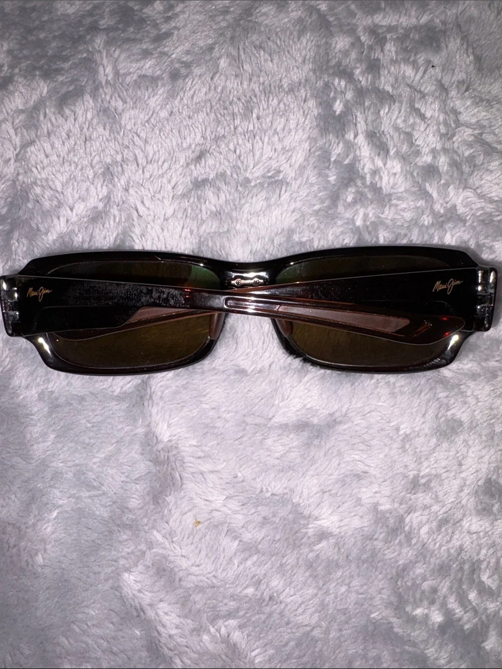 MAUI JIM SUNGLASSES & CASE
